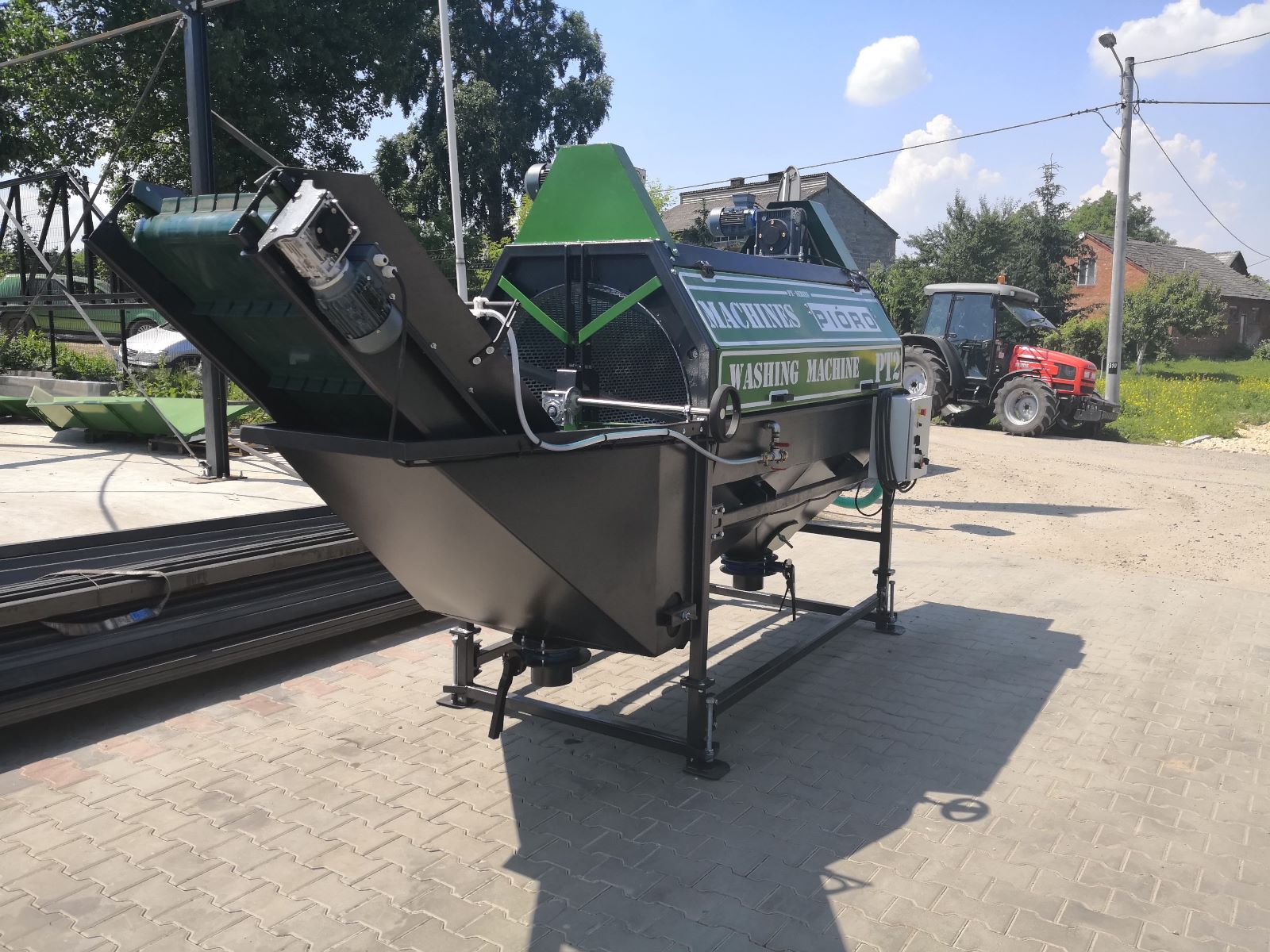 9225835e1f0bb55a48593a1d2698539ad4b26a55